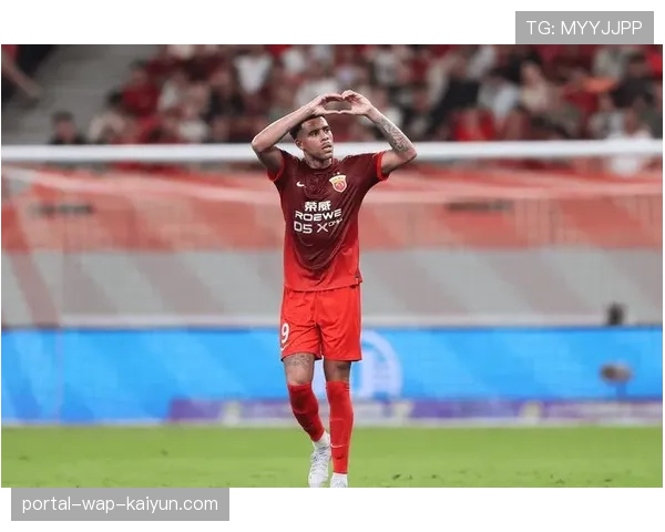 海港中场核心梅伦多注册受限 外援政策导致夏窗调整被动